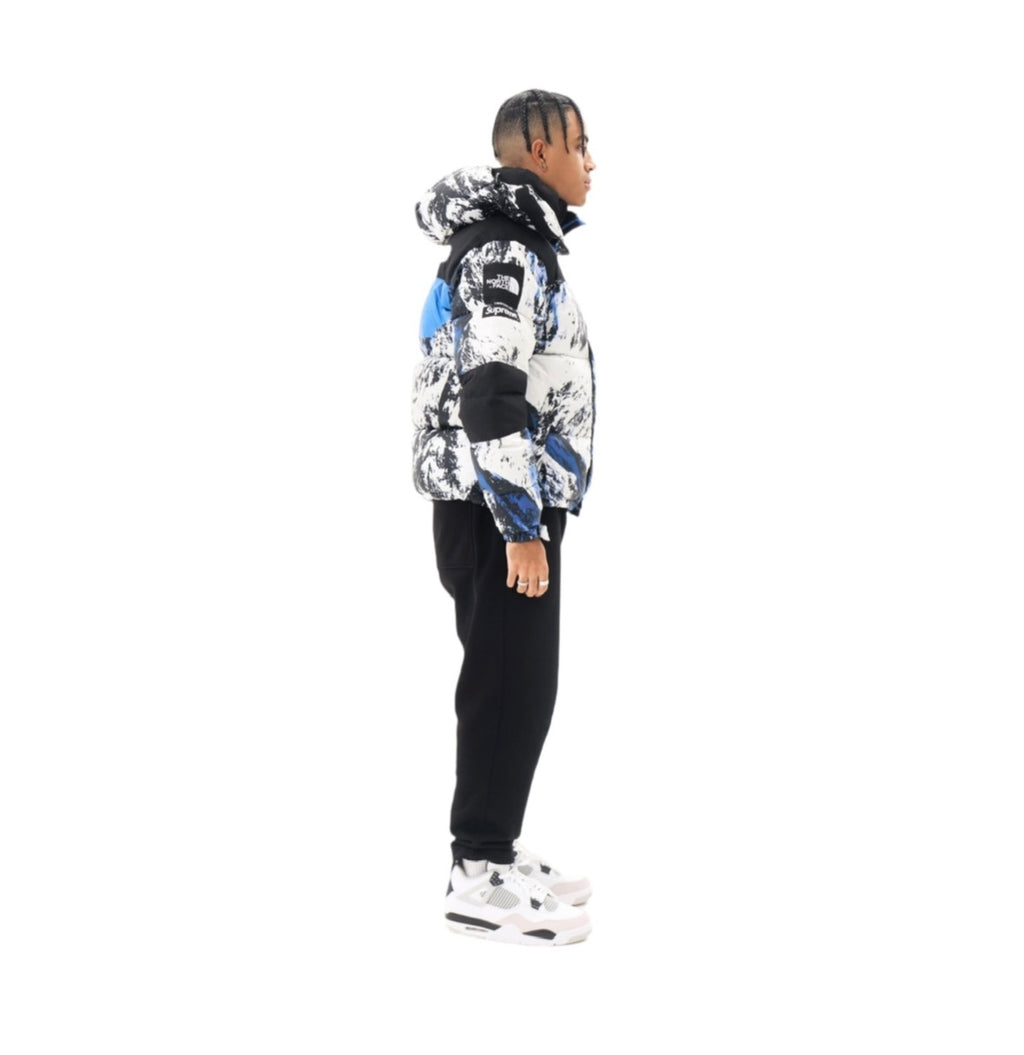Supreme The North Face Mountain Baltoro Jacket Blue/White